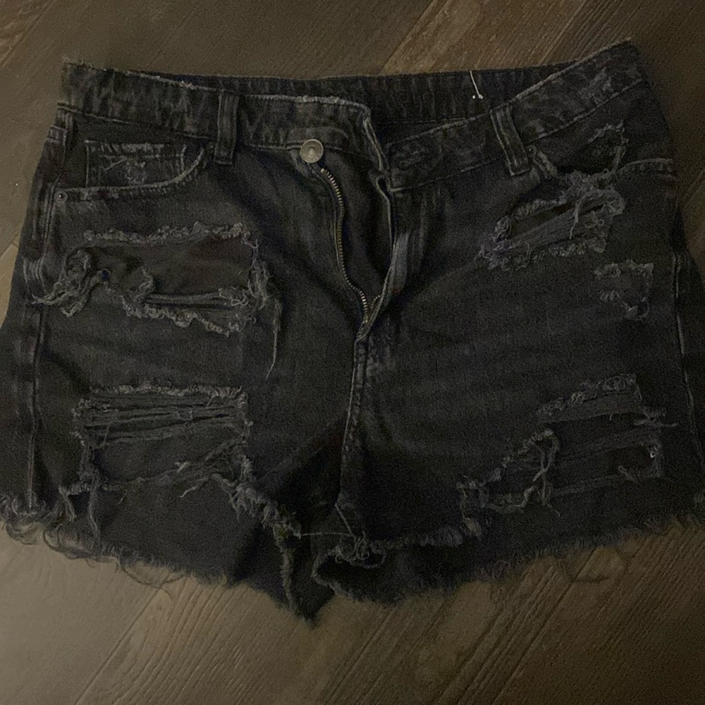 MOM short from AE my favorite shorts .very soft.